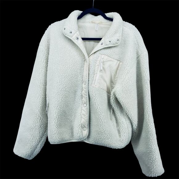 Fabletics Size S Tahoe Teddy Jacket Cream White Lightweight Snap Buttons Women's - Picture 1 of 9